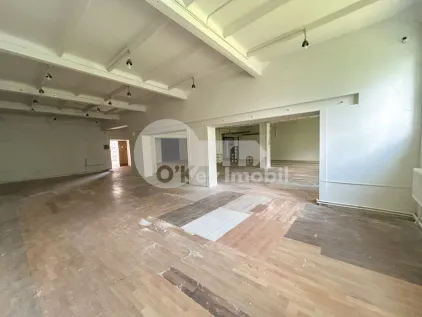 Склад, Чеканы, УЗИНЕЛОР