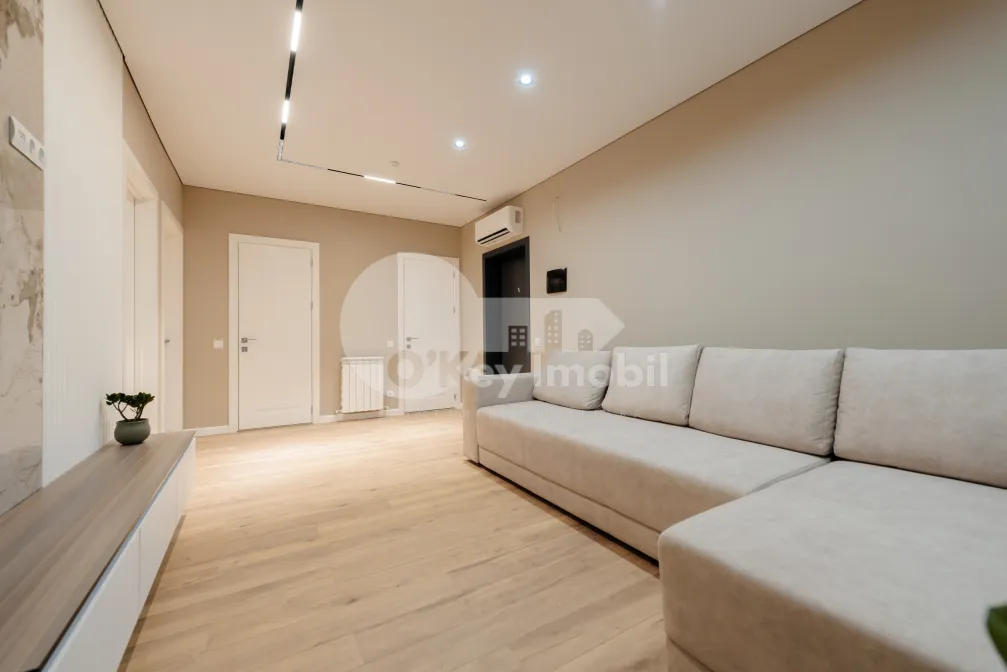 Apartament, Buiucani, VASILE LUPU