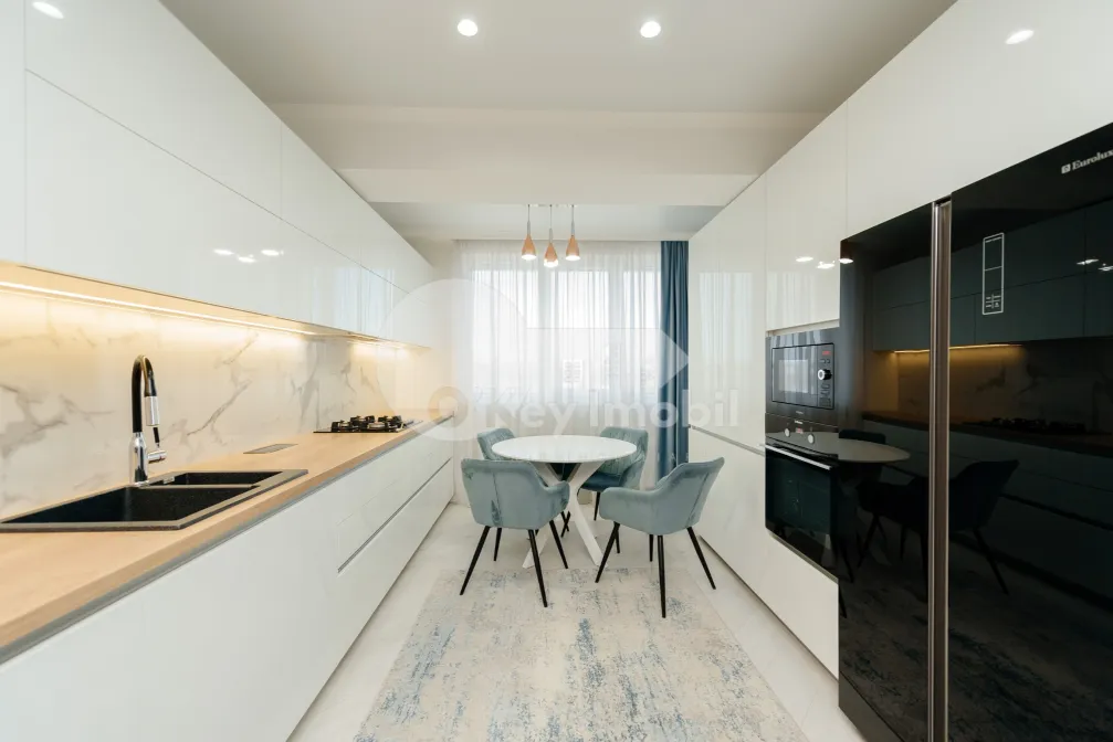 Apartament, Centru, BOGDAN PETRICEICU HAȘDEU