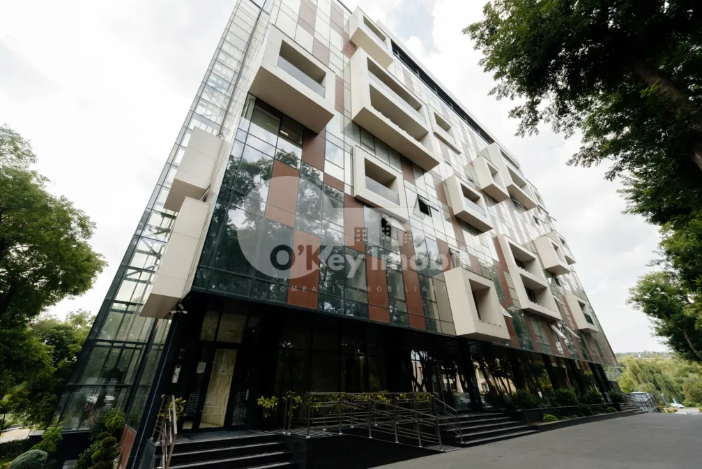 Apartament, Buiucani, GHIOCEILOR