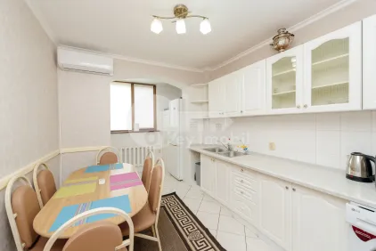 Apartament, Botanica, DACIA