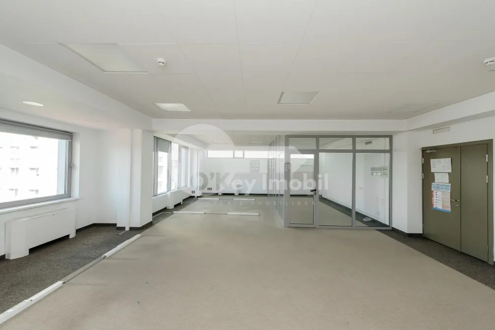 Oficiu, Centru, SFATUL ȚĂRII