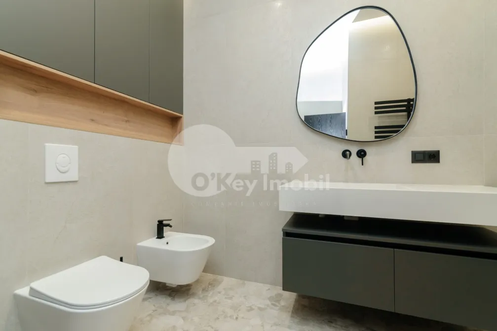 Квартира, Центр, МИХАЙ ЕМИНЕСКУ