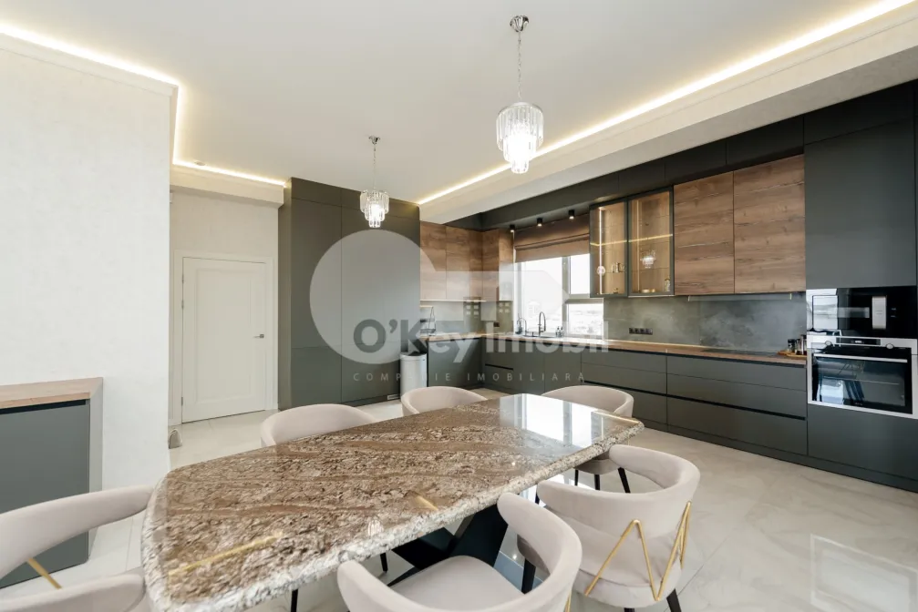 Пентхаус, Ботаника, БУРЕБИСТА