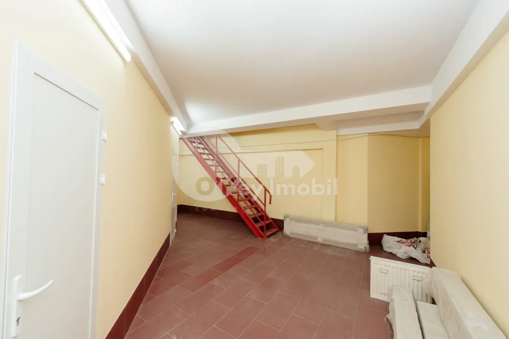 Комм. помещение, Центр, МИТРОПОЛИТ ДОСОФТЕЙ