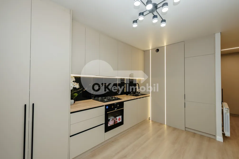 Apartament, Buiucani, VASILE LUPU