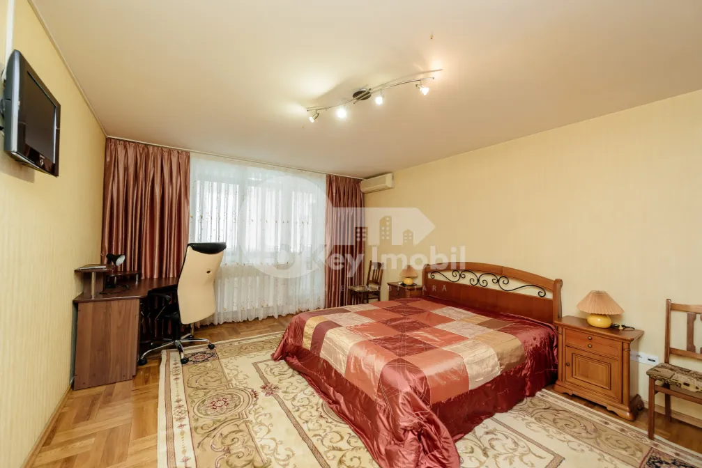 Apartament, Centru, 31 AUGUST