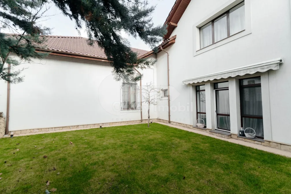 Casă, Buiucani, PRIMĂVERII