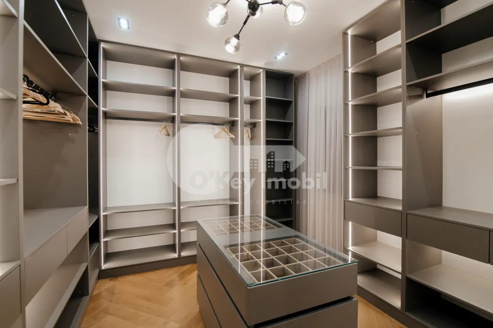 Penthouse, Centru, BUJORILOR