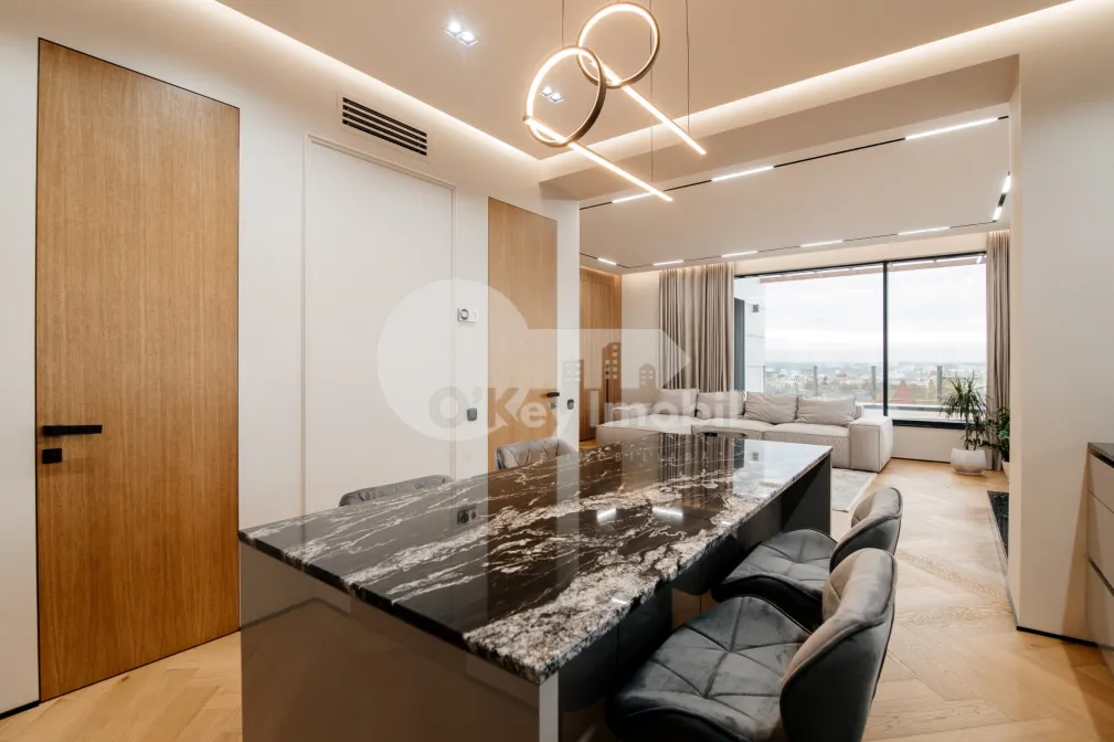 Penthouse, Centru, BUJORILOR