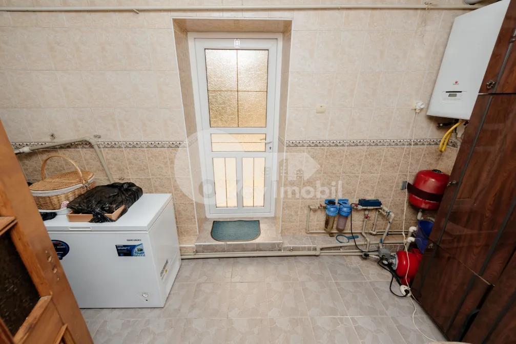 Дом, КОЖУШНА