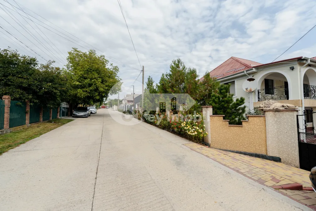 Дом, КОЖУШНА