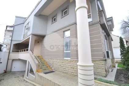 Офис, Центр, ТОМА ЧОРБЭ