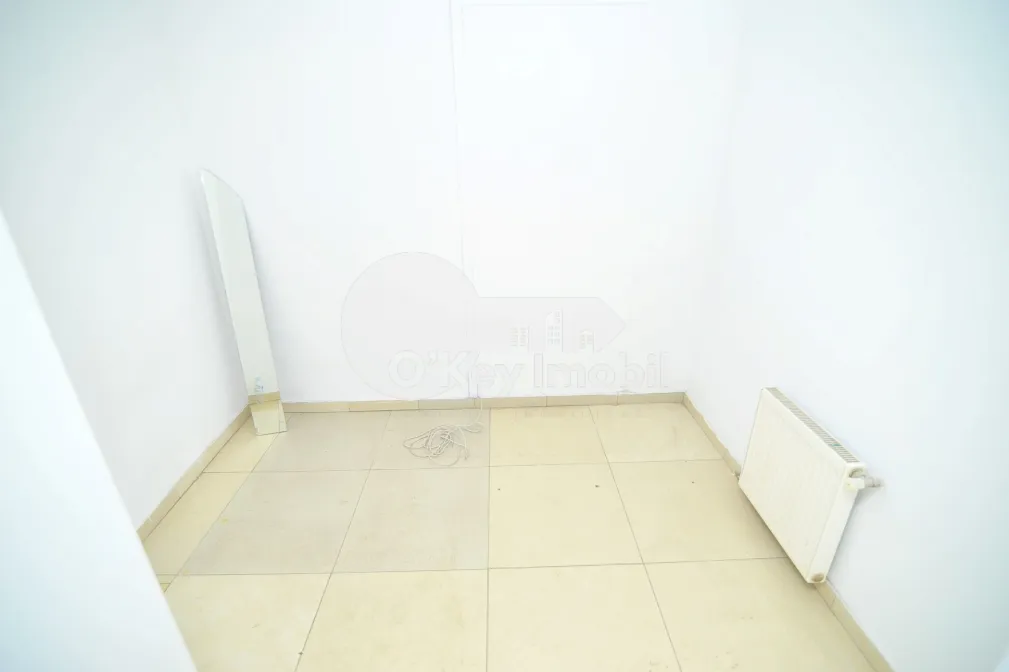 Oficiu, Centru, TOMA CIORBĂ