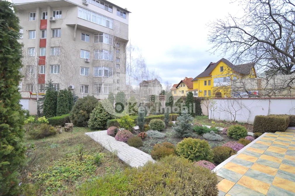 Oficiu, Centru, TOMA CIORBĂ