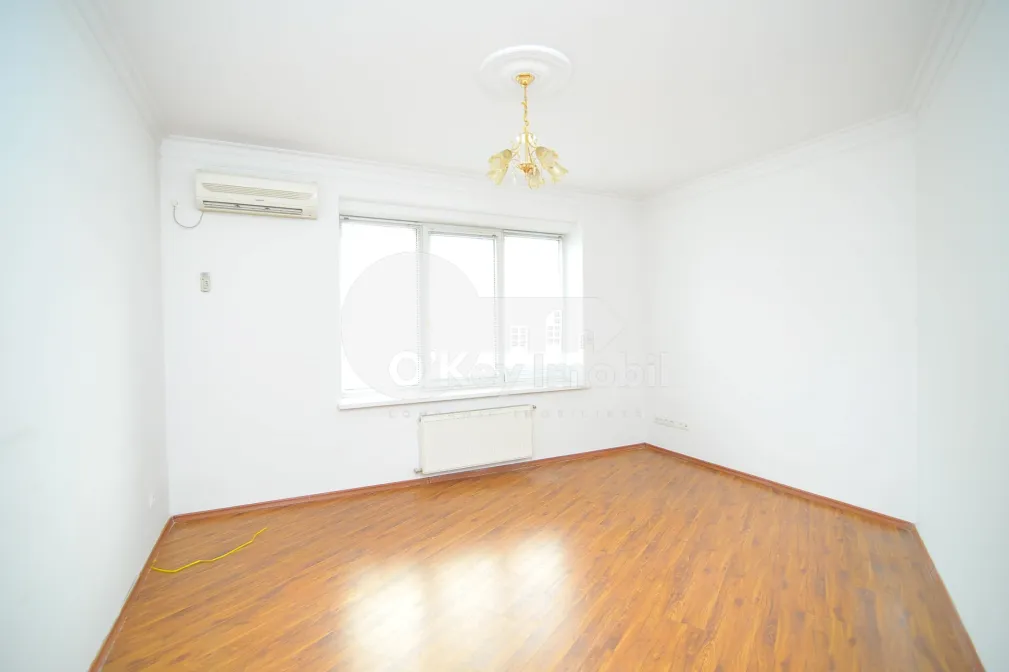 Oficiu, Centru, TOMA CIORBĂ