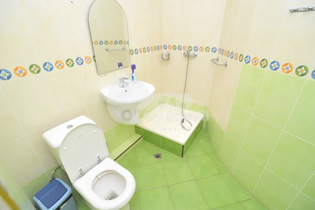 Oficiu, Centru, TOMA CIORBĂ