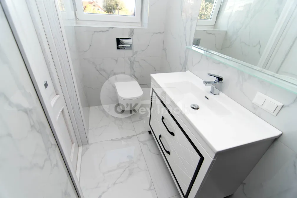 Apartament, Centru, CIUFLEA