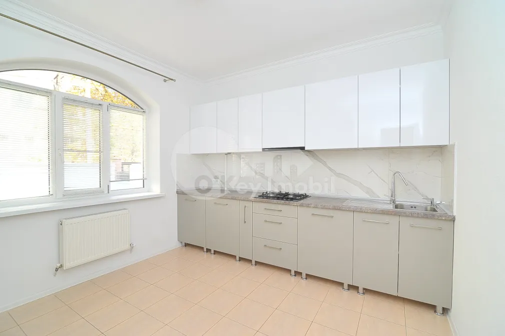 Casă, Centru, NUCARILOR