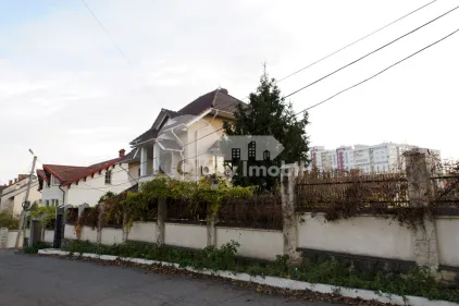 Casă, Centru, AUREL DAVID