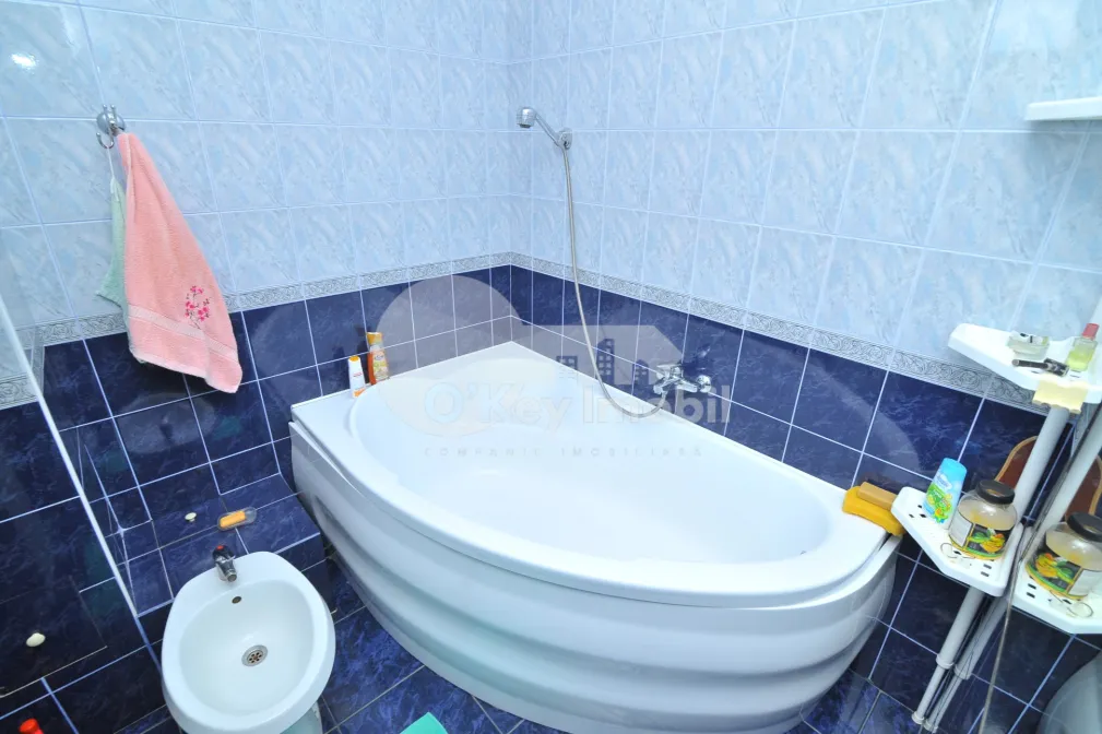 Casă, Centru, AUREL DAVID