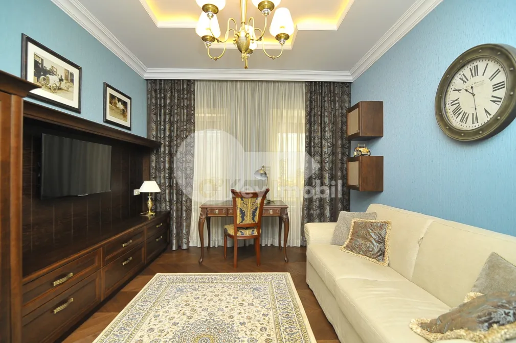 Casă, Centru, ALEXANDR PUȘKIN