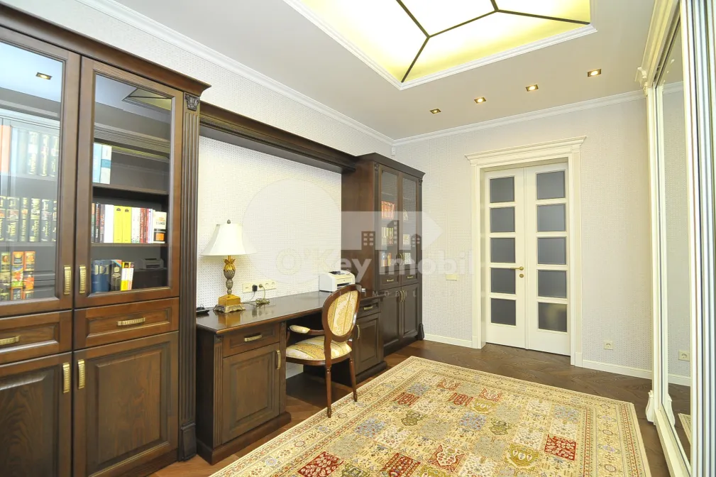 Casă, Centru, ALEXANDR PUȘKIN