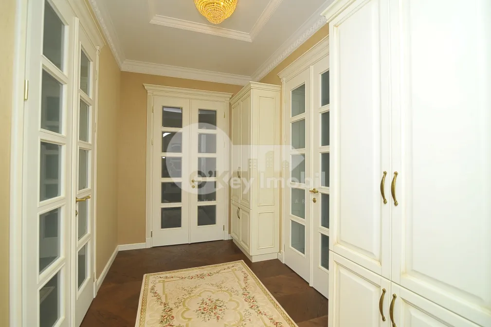 Casă, Centru, ALEXANDR PUȘKIN