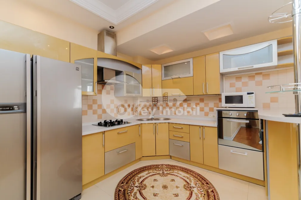 Квартира, Центр, A. ПУШКИНА