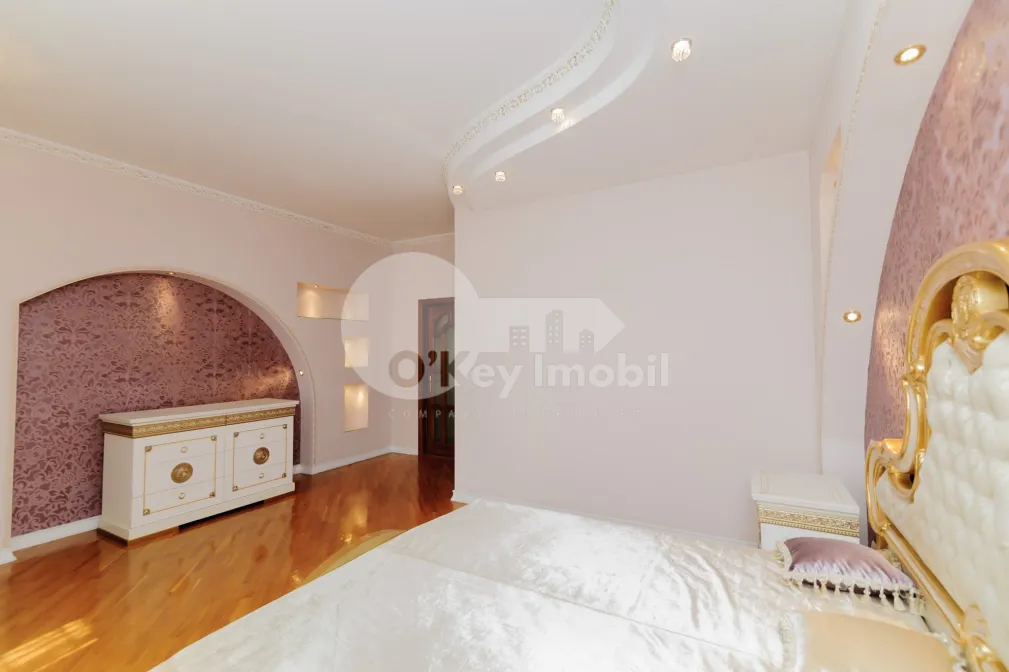 Квартира, Центр, A. ПУШКИНА