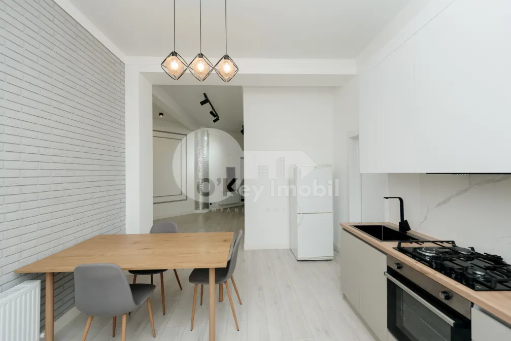 Пентхаус, Буюканы, АЛБА ЮЛИЯ