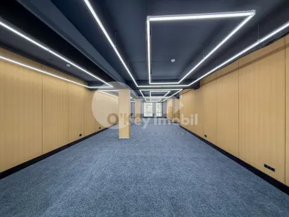 Oficiu, Centru, MIHAI EMINESCU