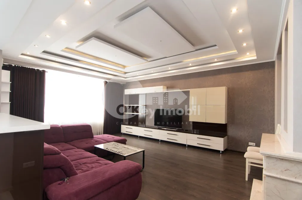 Apartament, Centru, PETRU RAREȘ