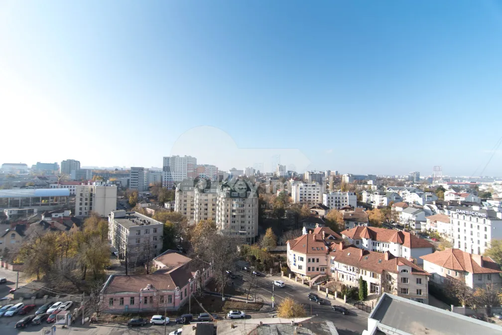 Apartament, Centru, PETRU RAREȘ