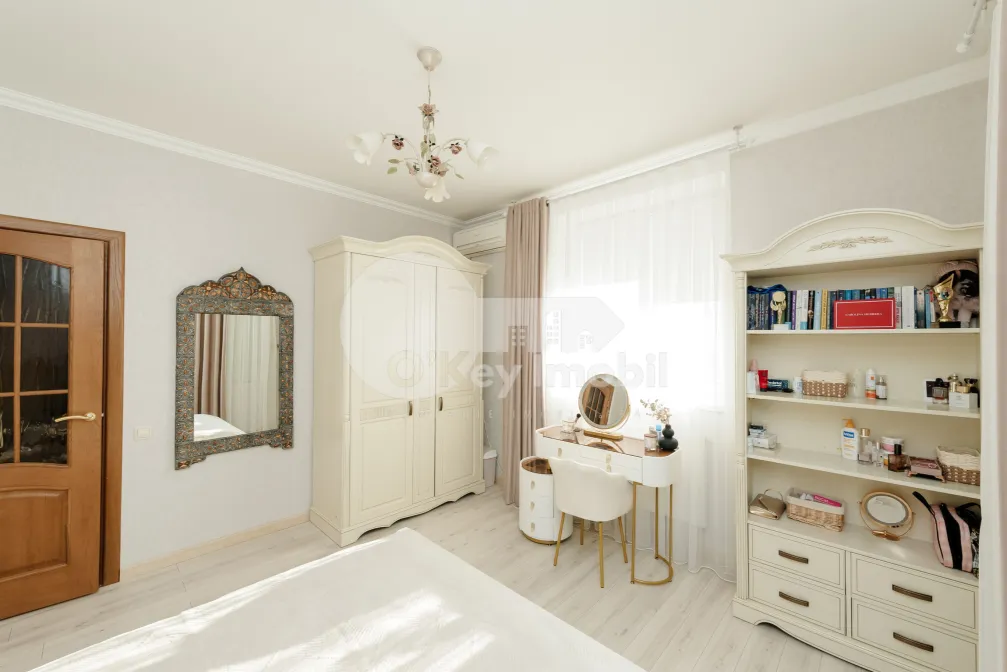 Casă, Buiucani, ION LUCA CARAGIALE