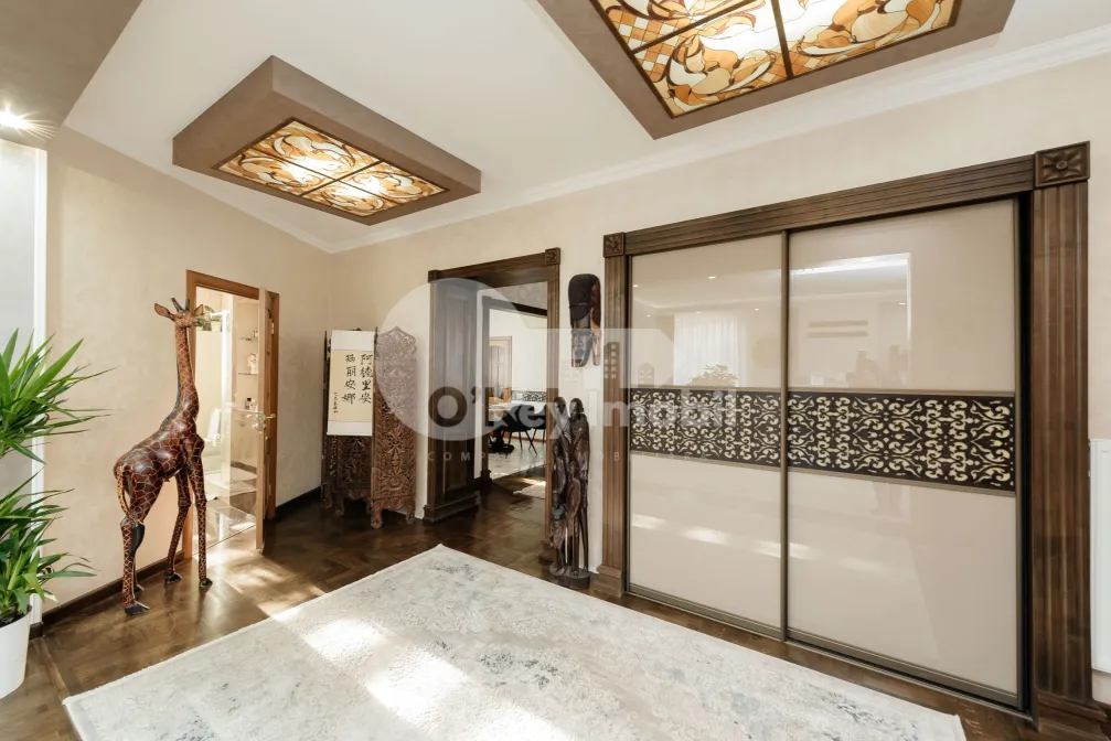 Casă, Buiucani, ION LUCA CARAGIALE