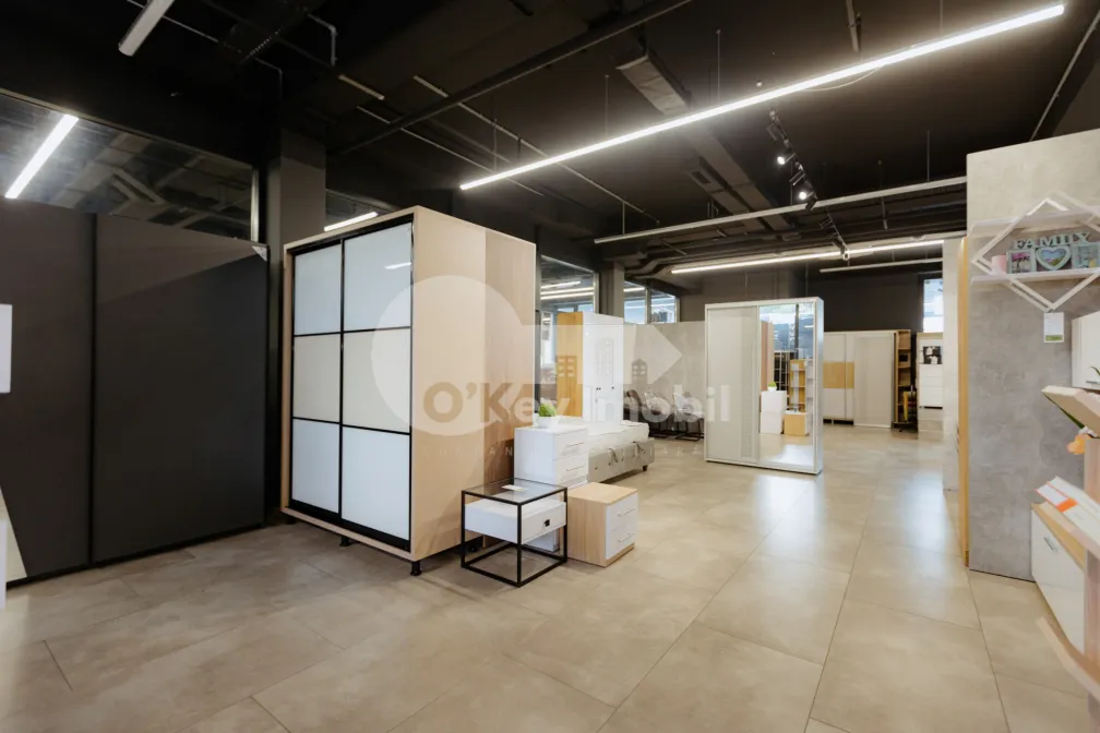 Spațiu comercial, Râșcani, PETRICANI