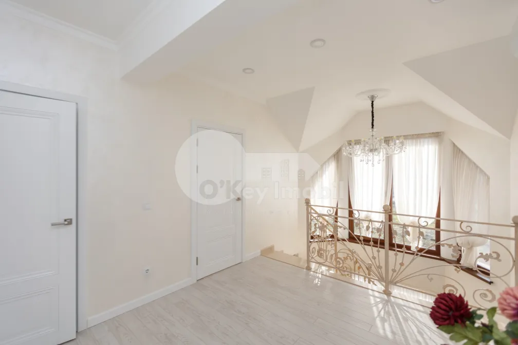 Дом, СТАВЧЕНЫ