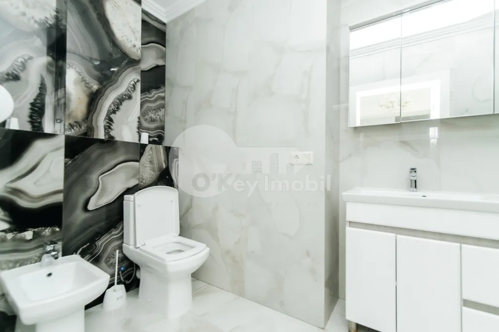 Офис, Центр, РОМАНЭ