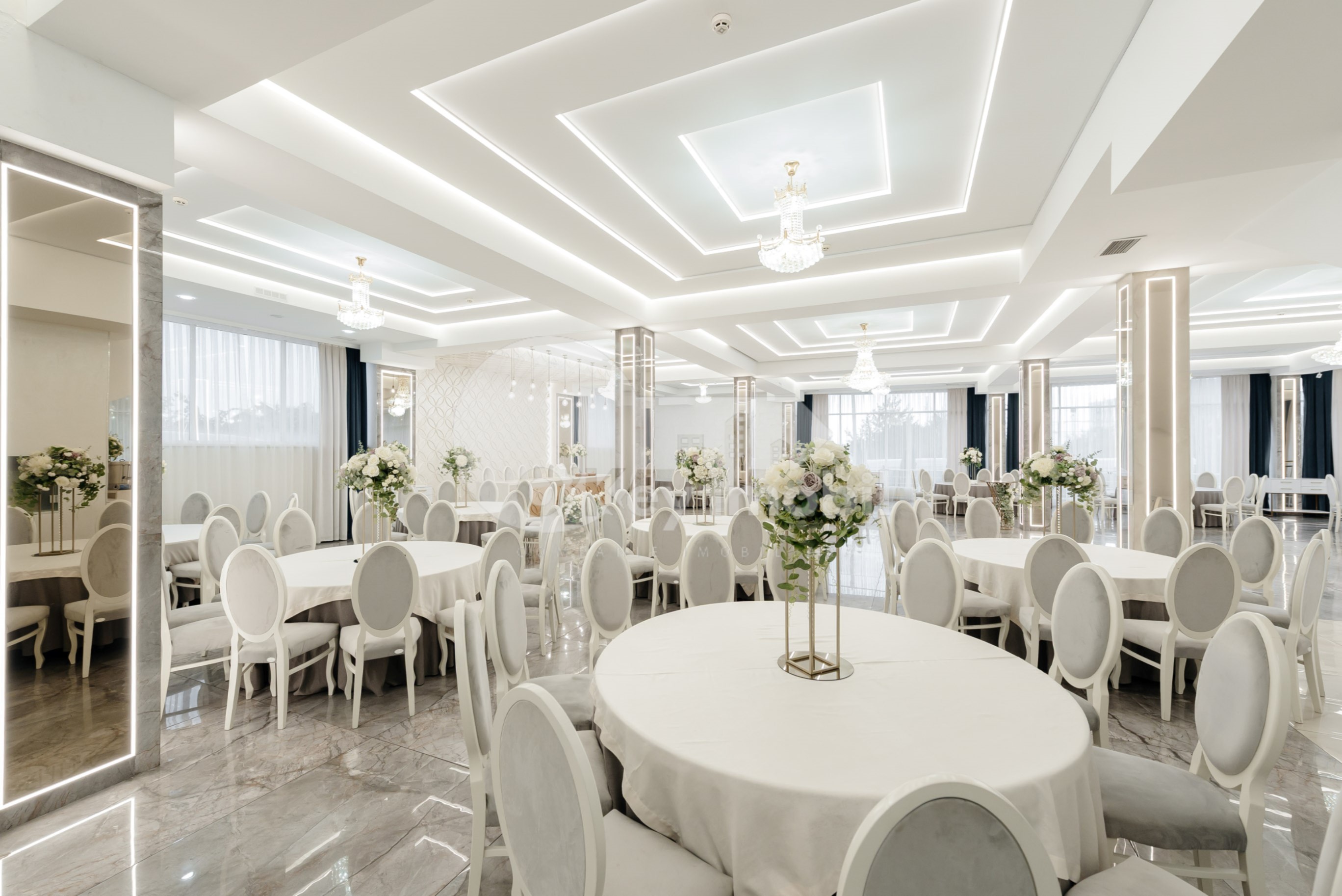 Spațiu comercial, Telecentru, SPICULUI