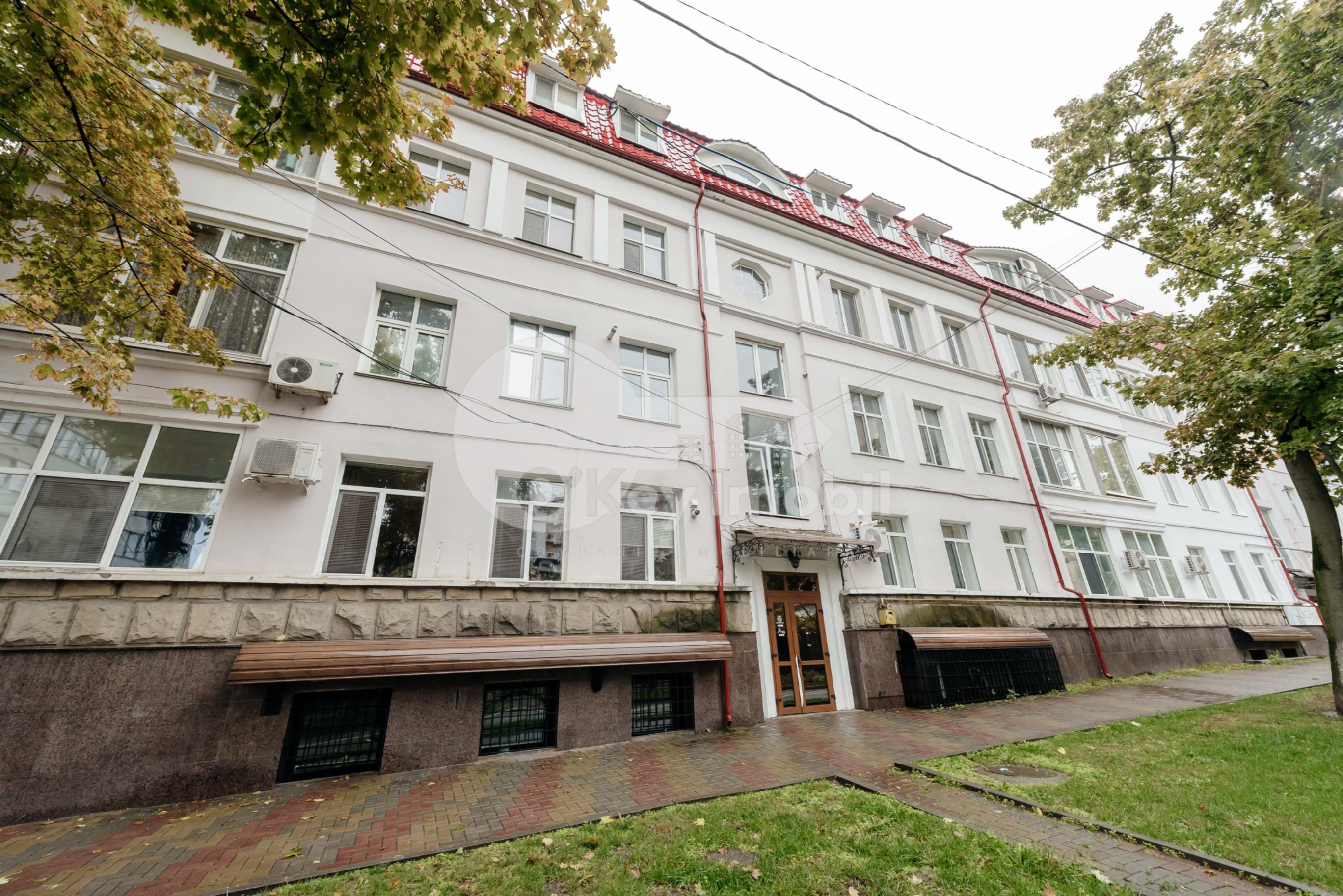 Spațiu comercial, Centru, MITROPOLIT DOSOFTEI