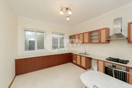 Комм. помещение, Телецентр, ВАЛЕРИУ КУПЧА