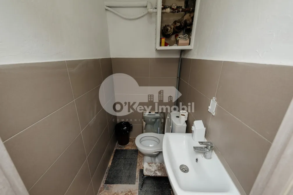 Офис, Центр, АЛЕКСАНДРУ ХЫЖДЕУ