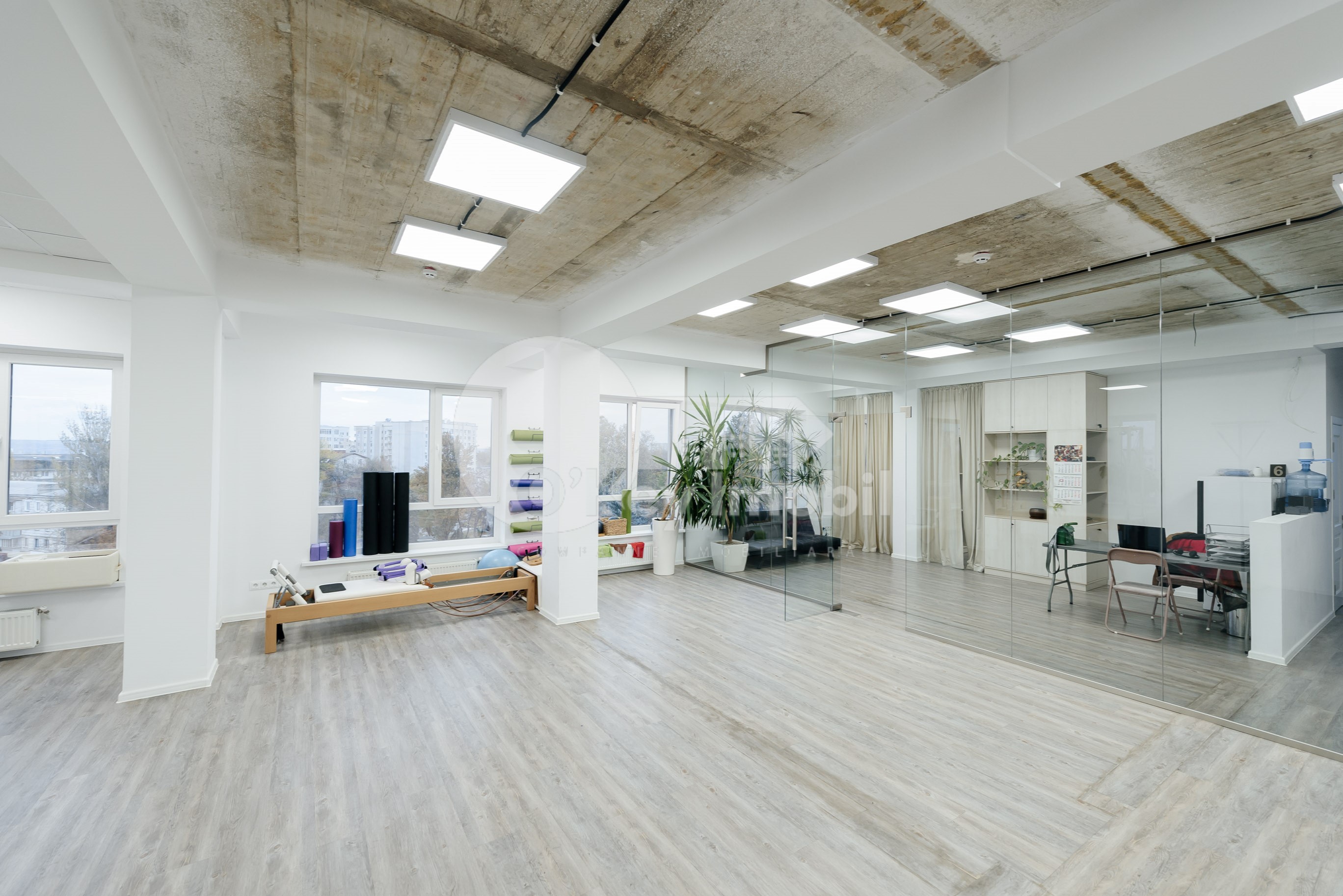 Spațiu comercial, Botanica, DECEBAL