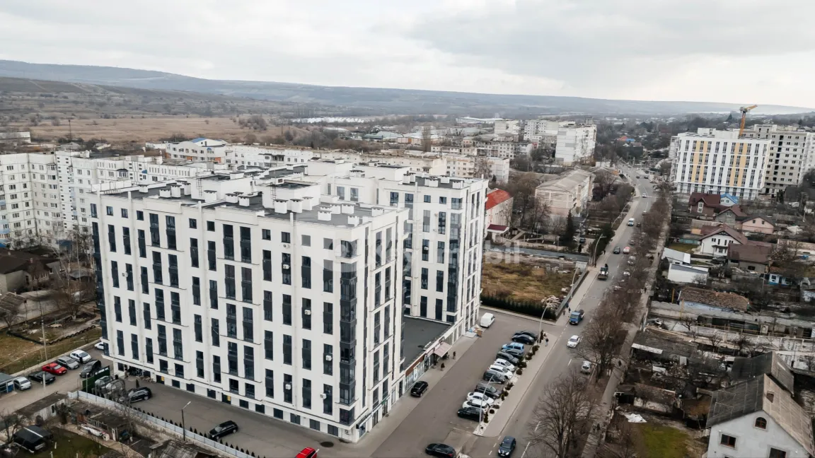 Apartament, STRĂȘENI