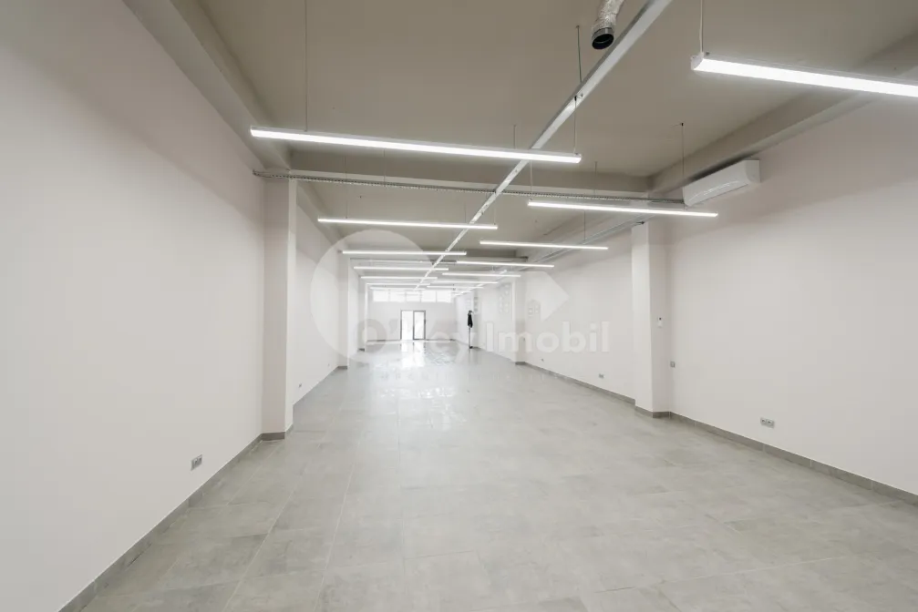 Комм. помещение, Центр, КОЛУМНА