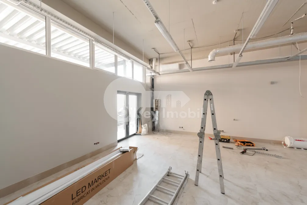 Spațiu comercial, Centru, COLUMNA