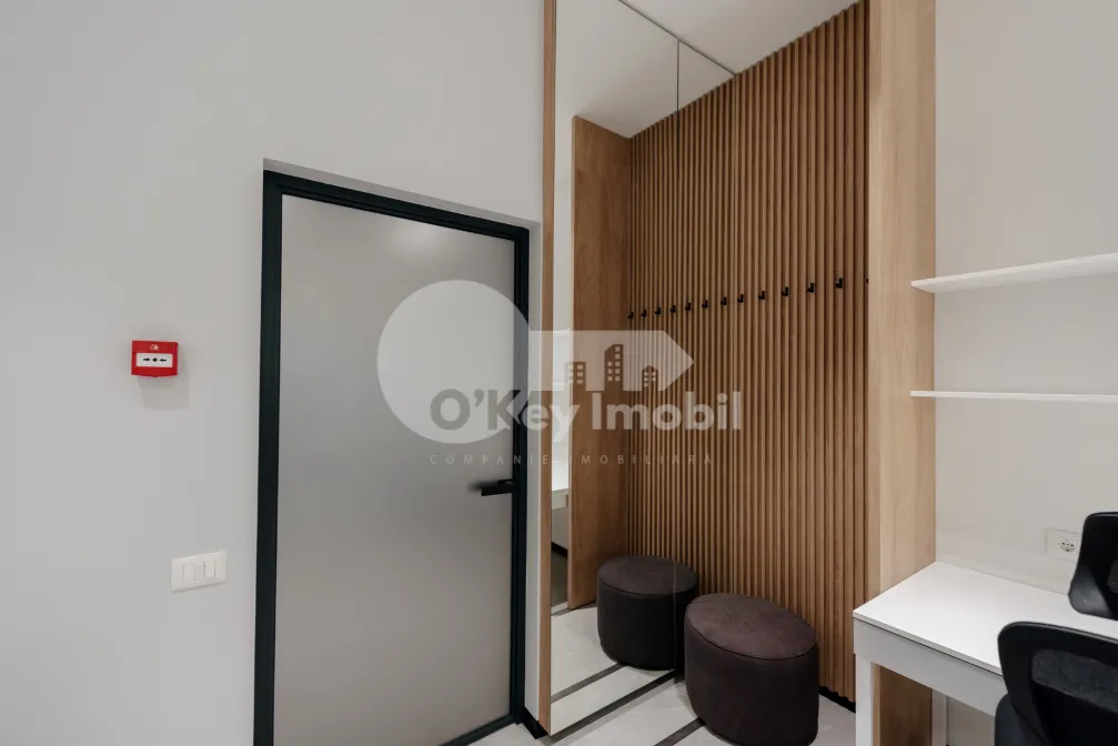 Офис, Буюканы, КАЛЯ ЕШИЛОР