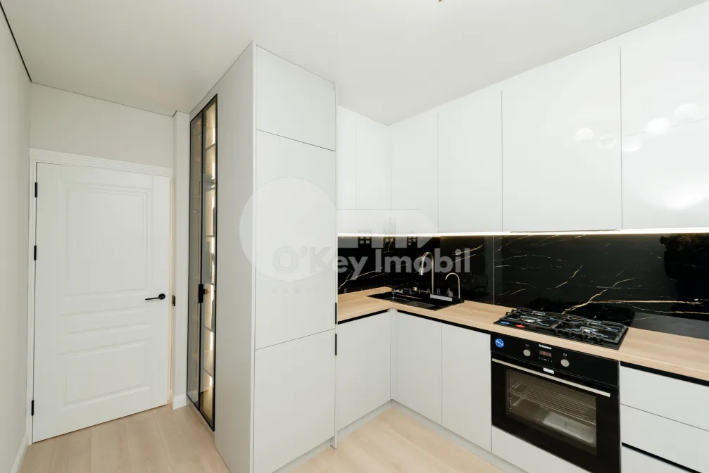 Apartament, Buiucani, VASILE LUPU