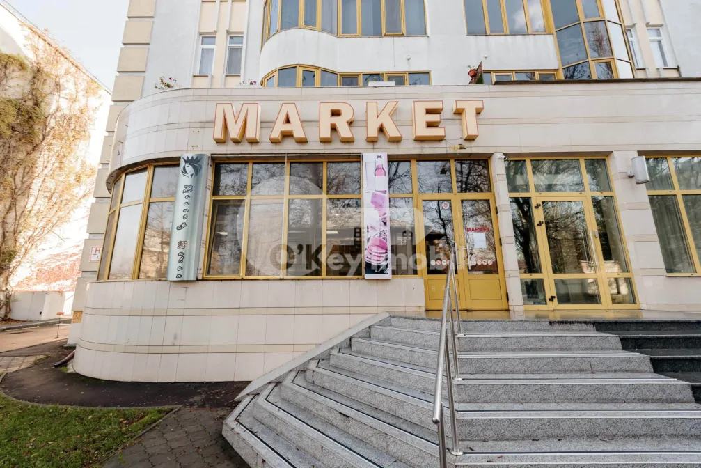 Spațiu comercial, Centru, 31 AUGUST